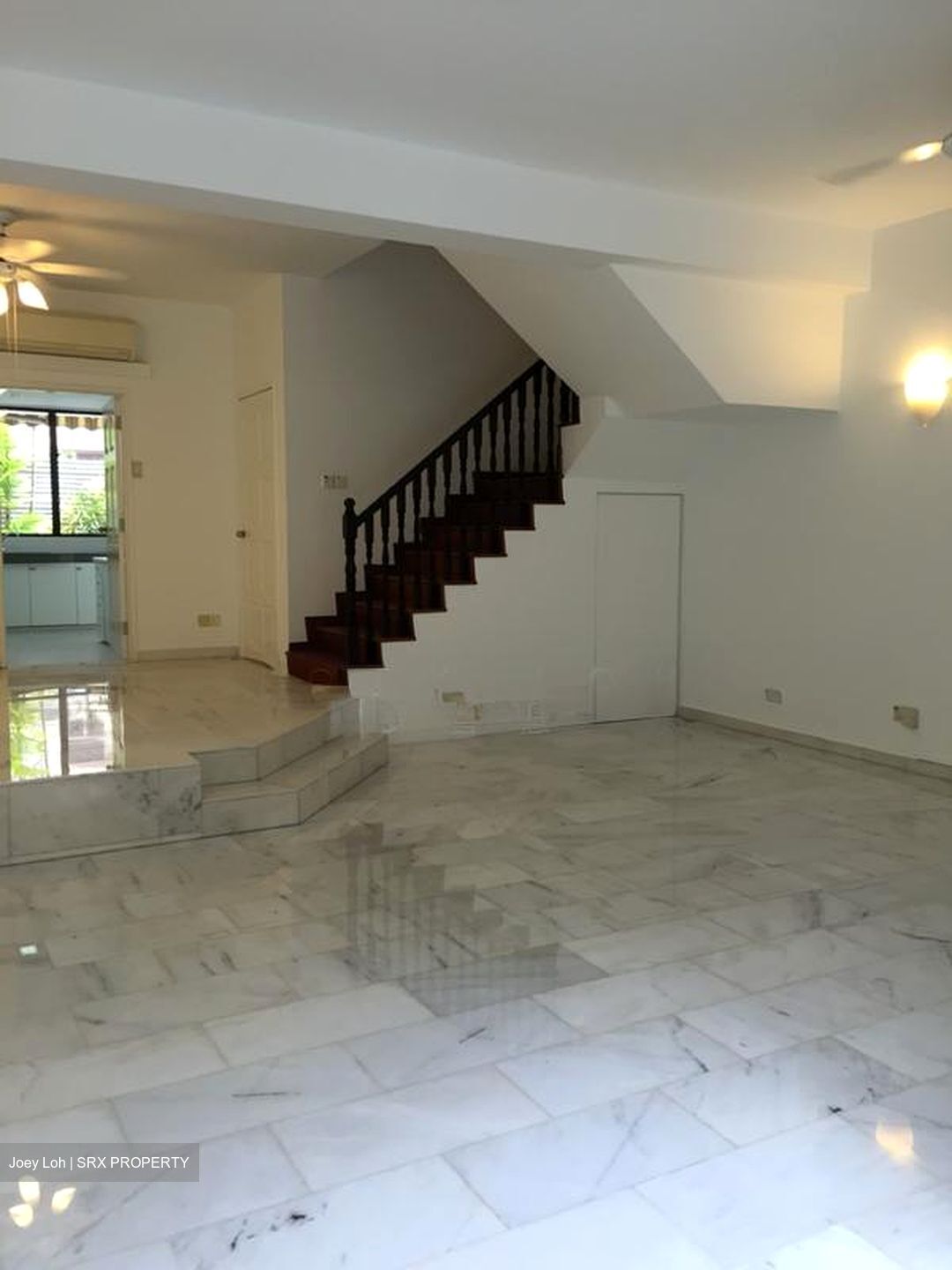 Orchard Road (D9), Terrace #498159631